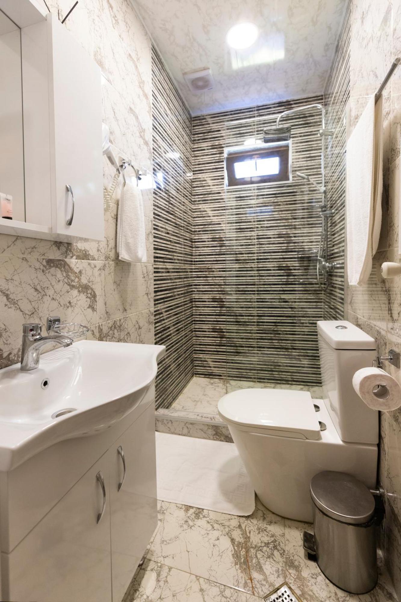 Hestia Boutique Hotel Гори Екстериор снимка
