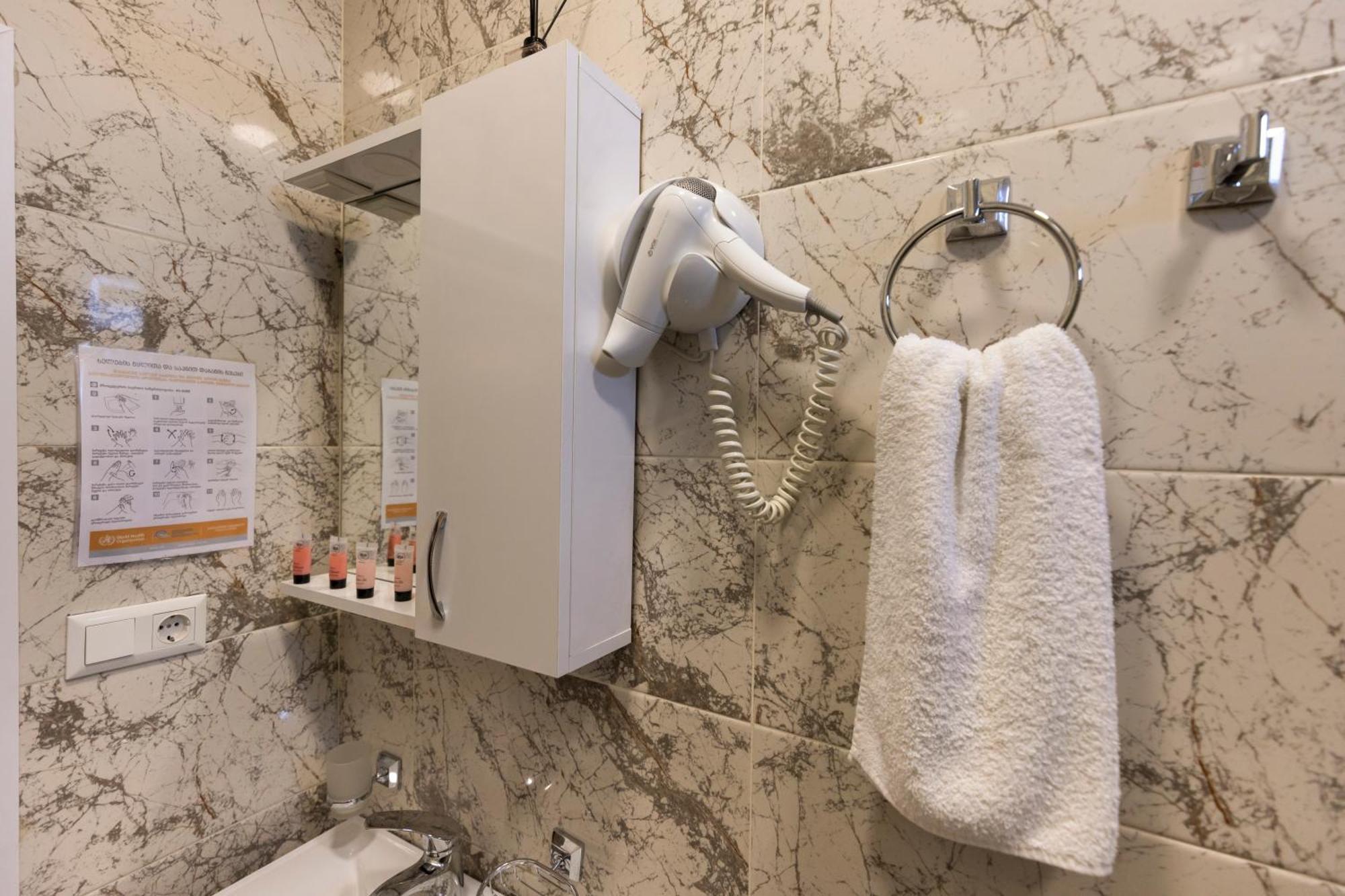 Hestia Boutique Hotel Гори Екстериор снимка