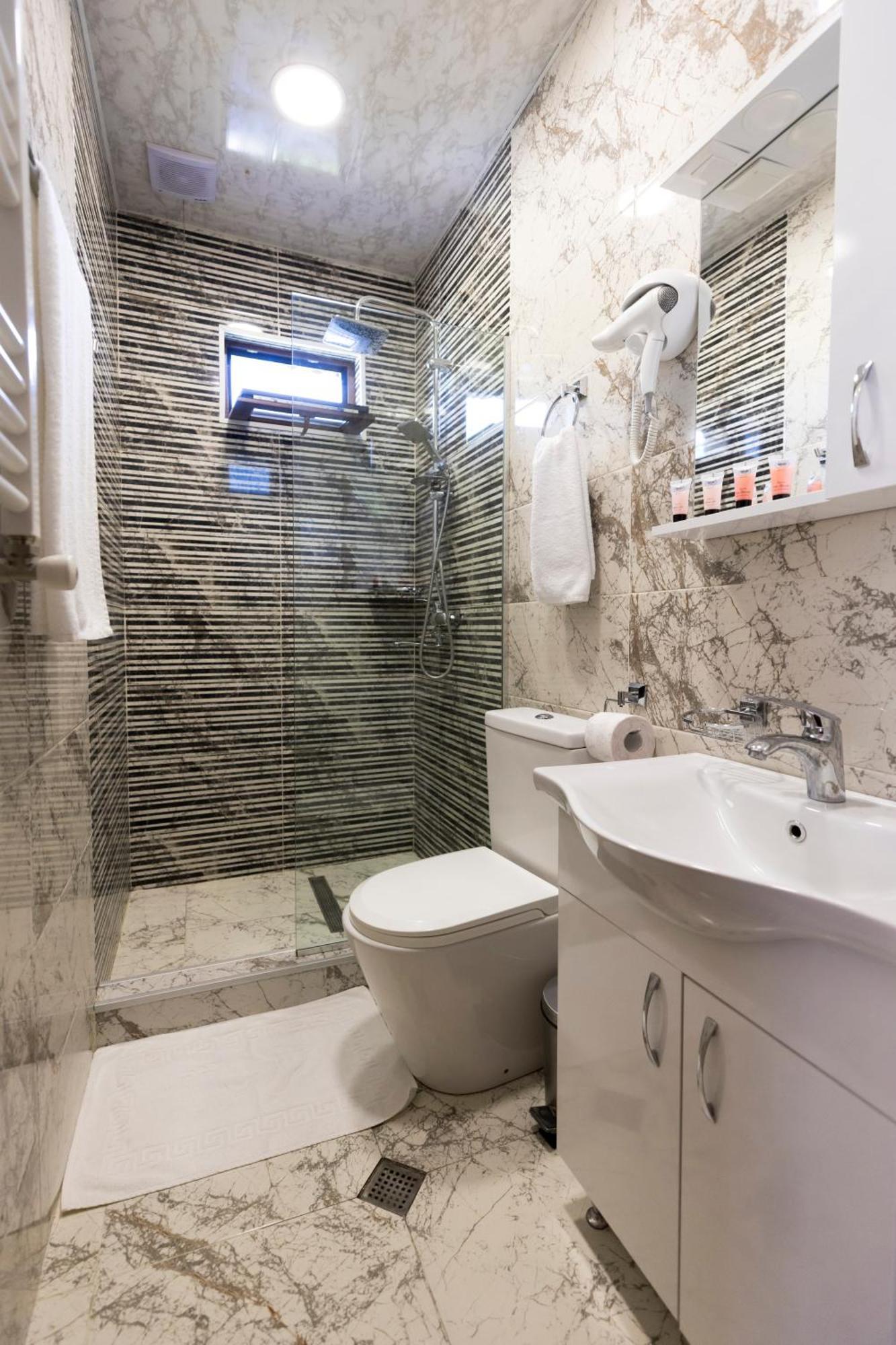 Hestia Boutique Hotel Гори Екстериор снимка