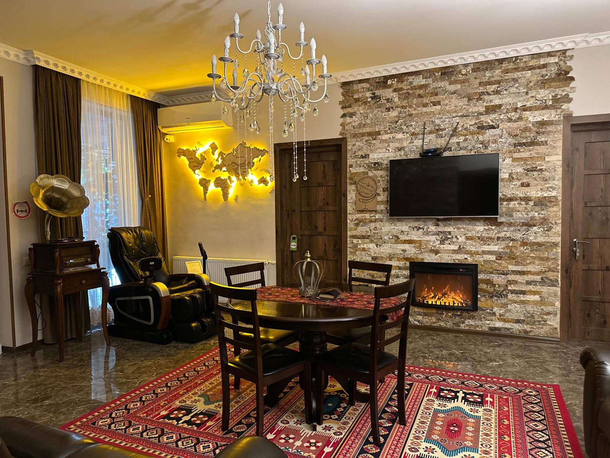 Hestia Boutique Hotel Гори Екстериор снимка