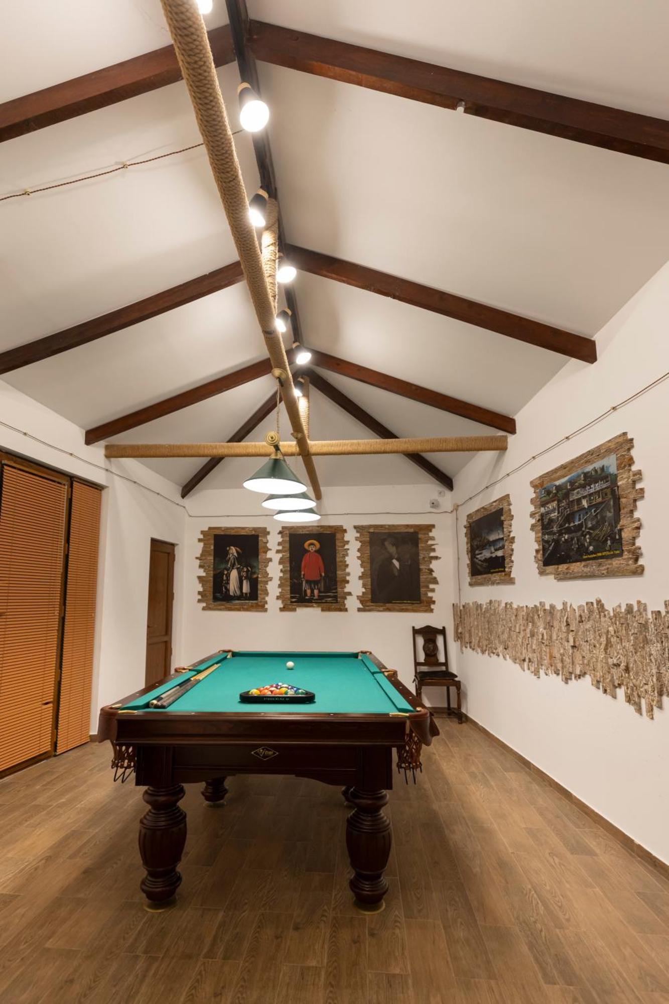 Hestia Boutique Hotel Гори Екстериор снимка