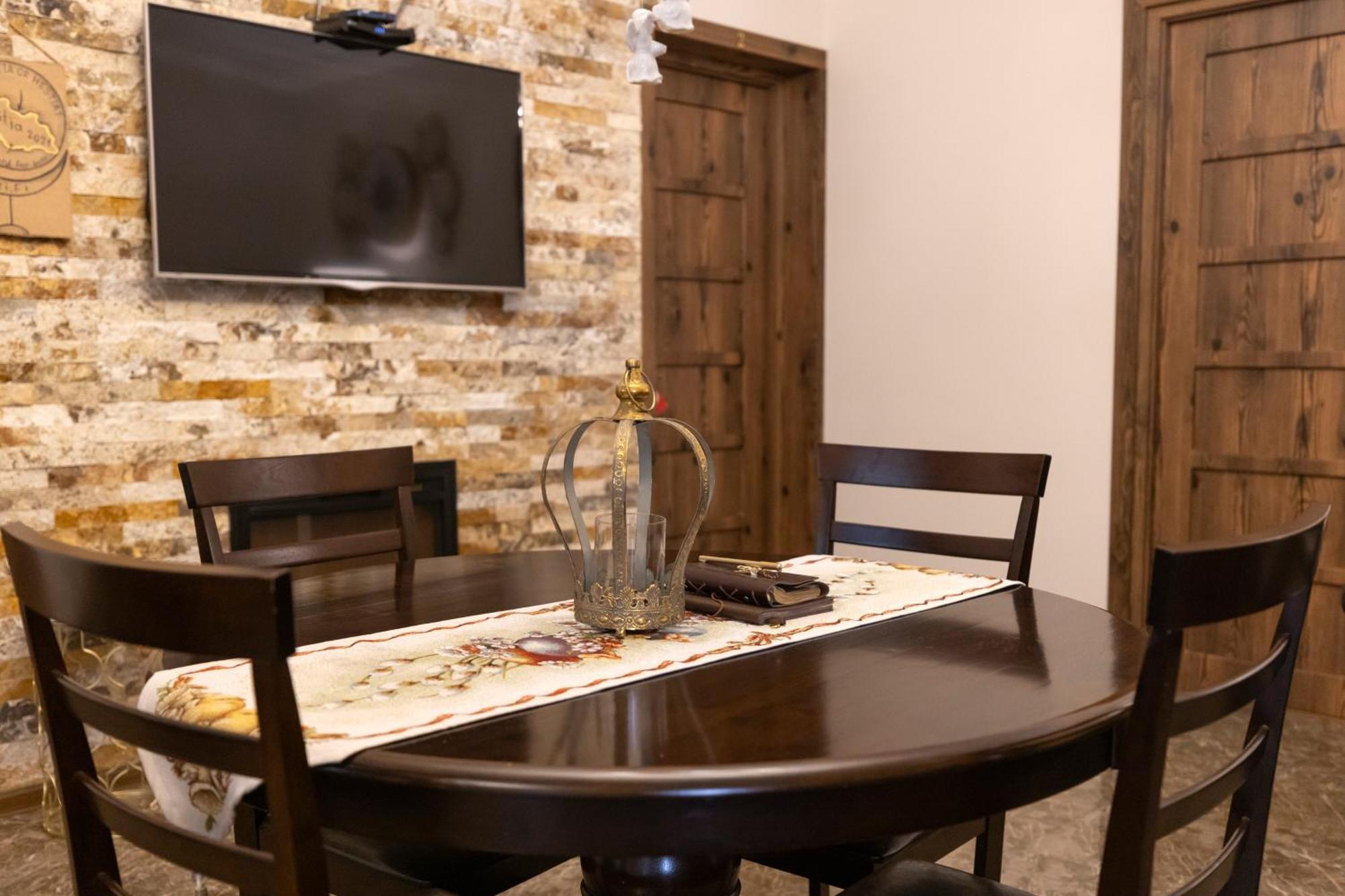Hestia Boutique Hotel Гори Екстериор снимка